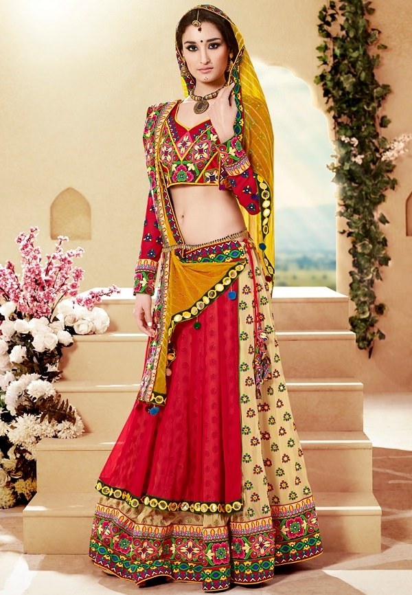 Trendy & Amazing Chaniya Choli For Navratri Special - EHotBuzz