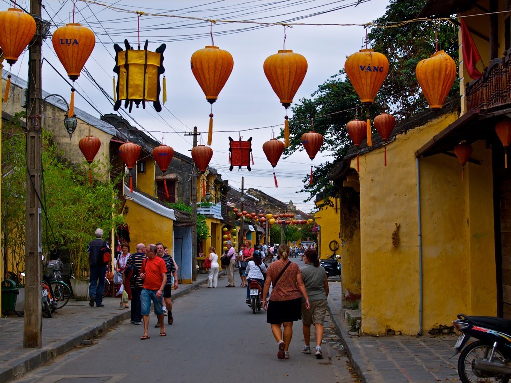 hoi an city for marketting