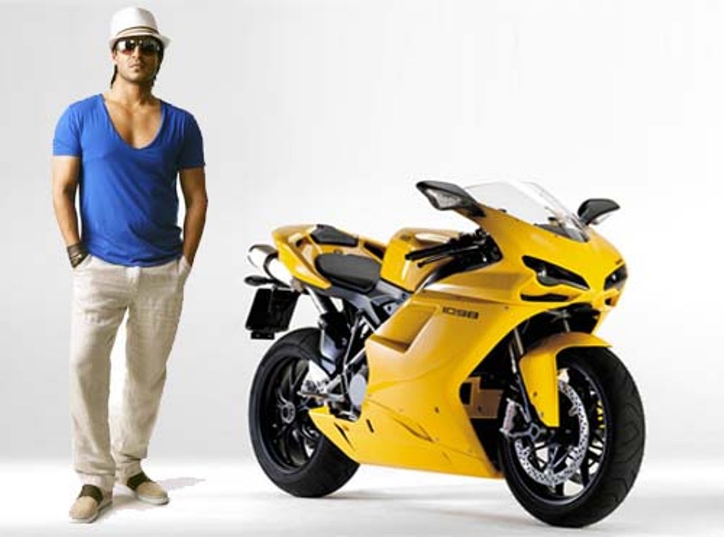 Top 10 Most Expensive Bikes Of Celebrities In India-2