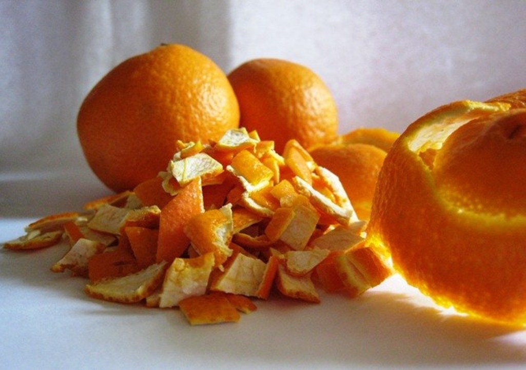 14 Amazing Benefits Of orange peels for skin care, hair care, beauty care-9