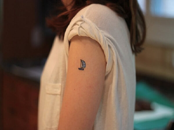 15 Tiny, Cute And Stylish Tattoos That Every Girl Would Want.......Check Out 5 And 8 Are The cuttest One03