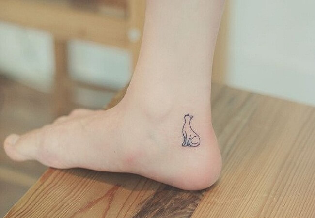 15 Tiny, Cute And Stylish Tattoos That Every Girl Would Want.......Check Out 5 And 8 Are The cuttest One04