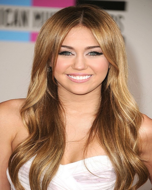 Let's See Which Hair Color Trend Suits On You!6