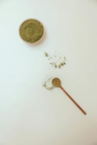 Top 10 Benefits of Using Moringa Powder in Your Diet for Health and Skin
